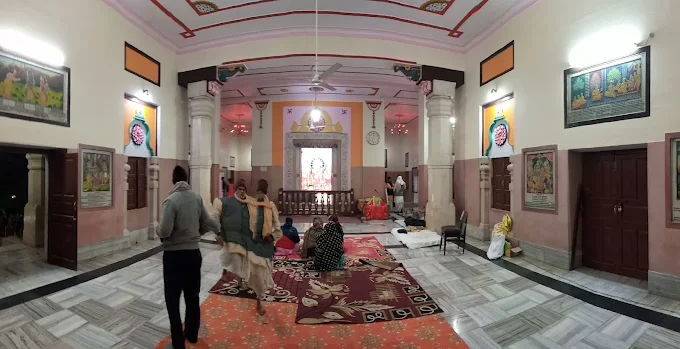 Birla Dharmashala Ayodhya — deluxe room (on-site photo).