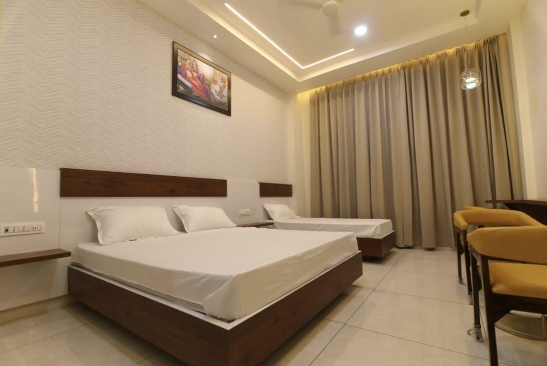 3 Bed AC at Birla Dharmashala Ayodhya — Comfortable room with AC